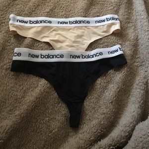 New Balance Thong Set NWOT